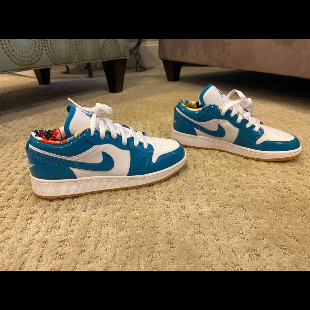 Nike Air Jordan 1 Low SE